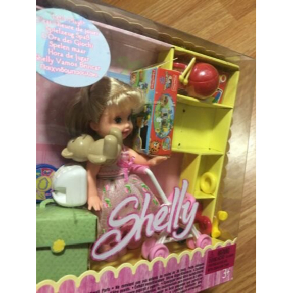 Vintage Barbie KELLY Set Doll SHELLY LET'S PLAY Doll Set 2004 NISB - Picture 3 of 3
